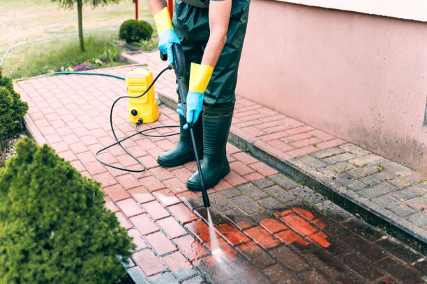 Best Pool Deck Cleaning  in Pembroke Park, FL